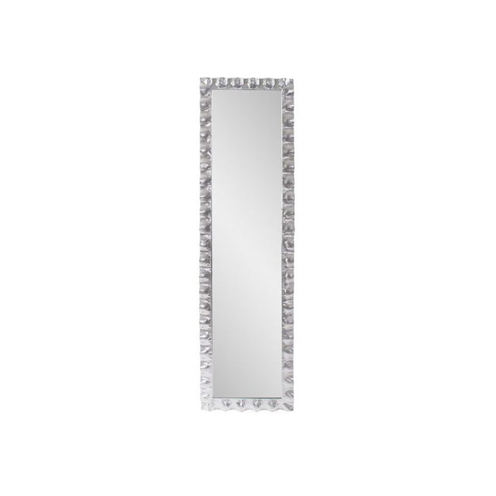 The La Bailadora Mirror