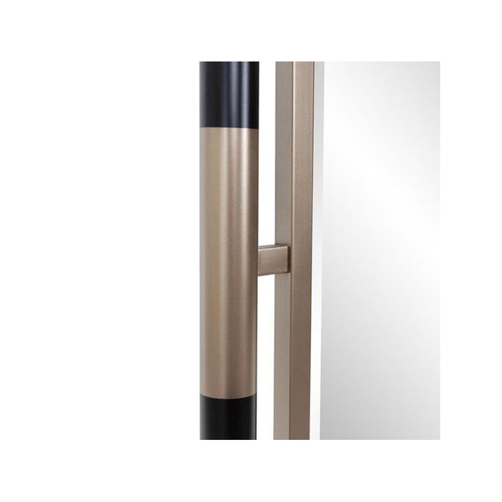 The Fitzgerald Mirror