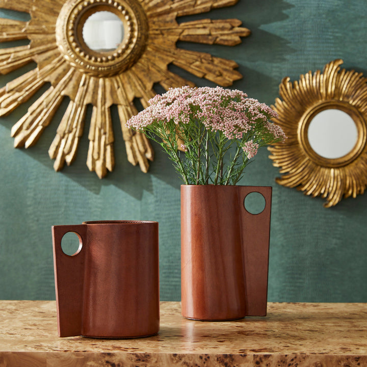 Leather Vase (Sm)