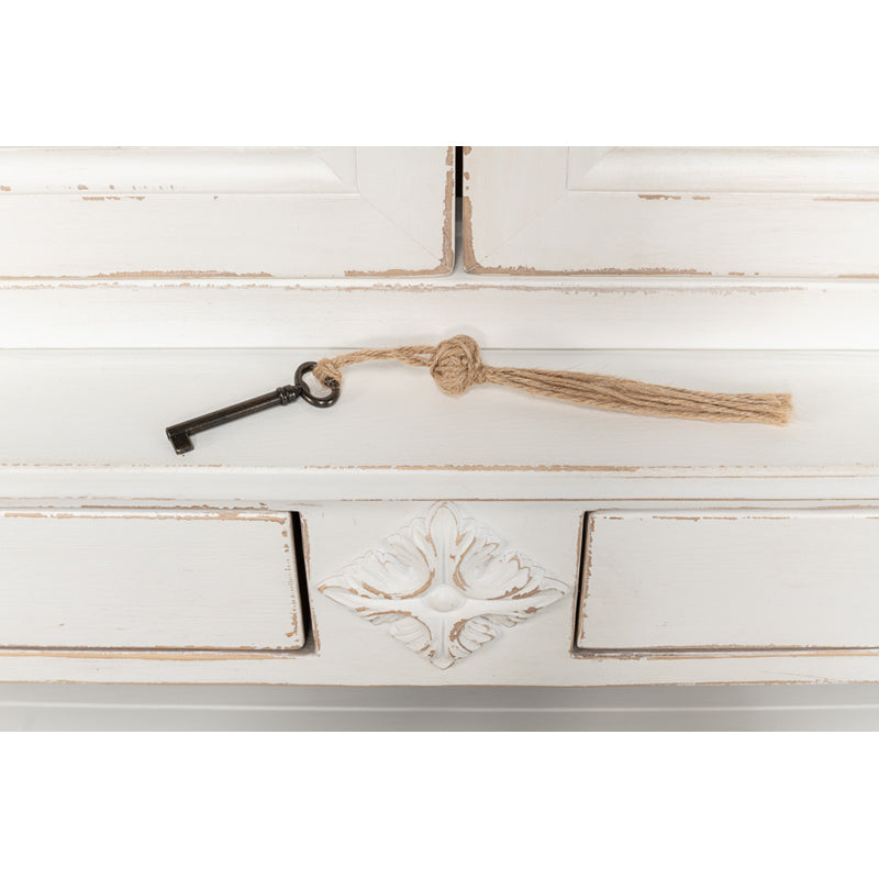 Beacon Hill Display Case