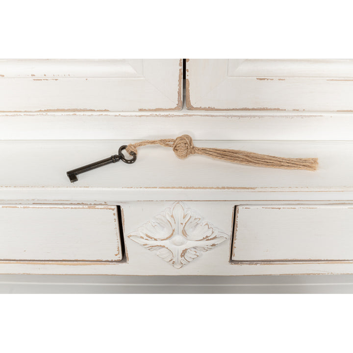 Beacon Hill Display Case