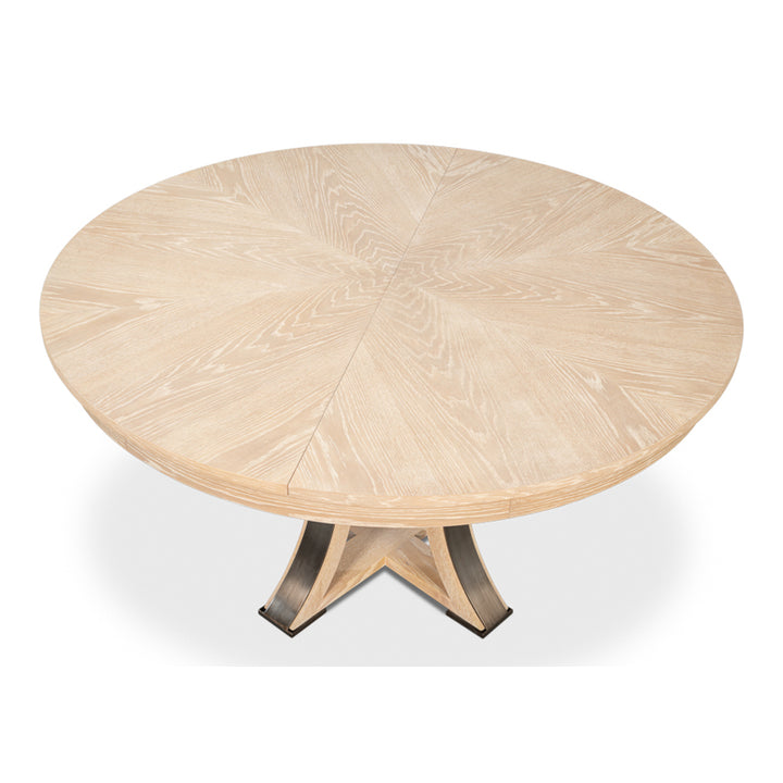 Tower Jupe Dining Table