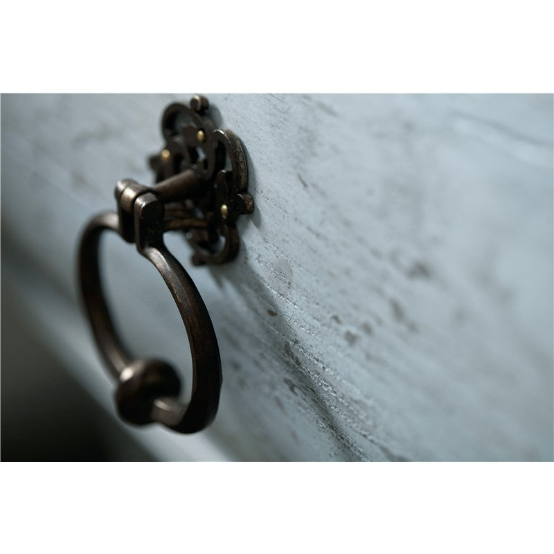 Beaumont - Bachelors Chest