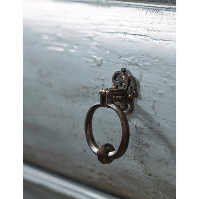 Beaumont - Bachelors Chest