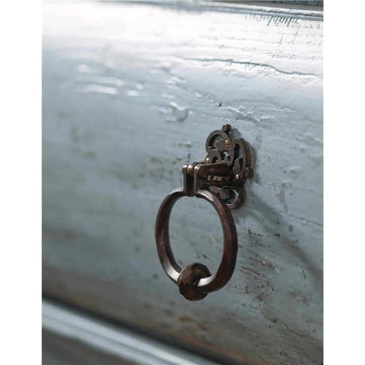 Beaumont - Bachelors Chest