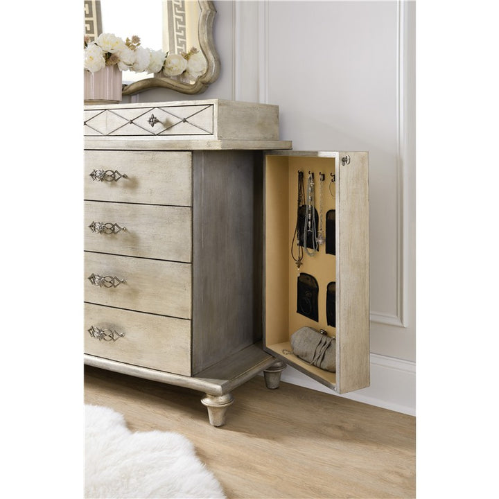 Sanctuary 2 - Diamont Dresser