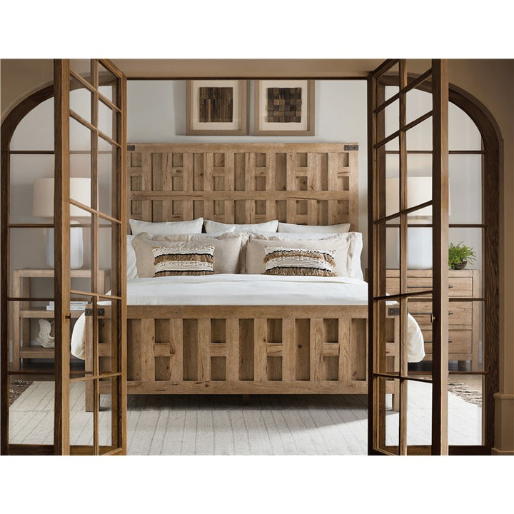 Vineyard Row - King Panel Bed - Light Brown
