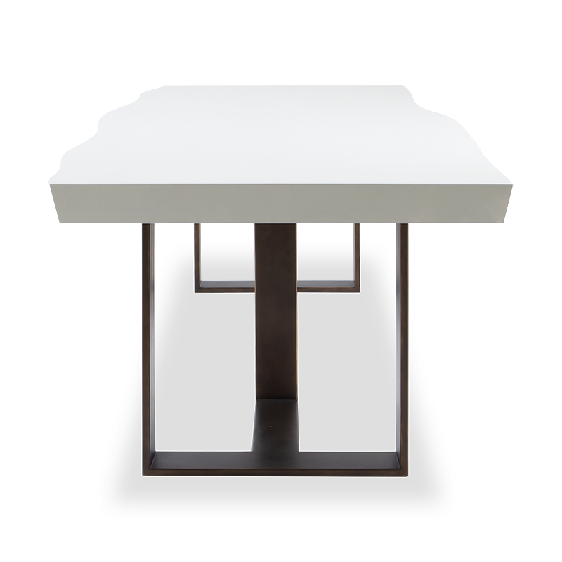 Planche De Bois Dining Table