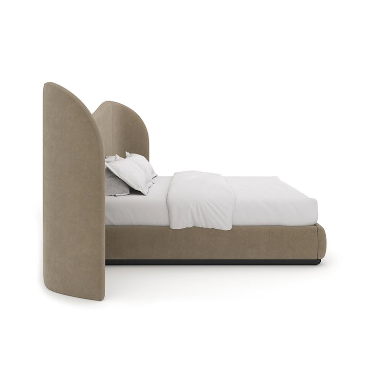 Clio King Bed