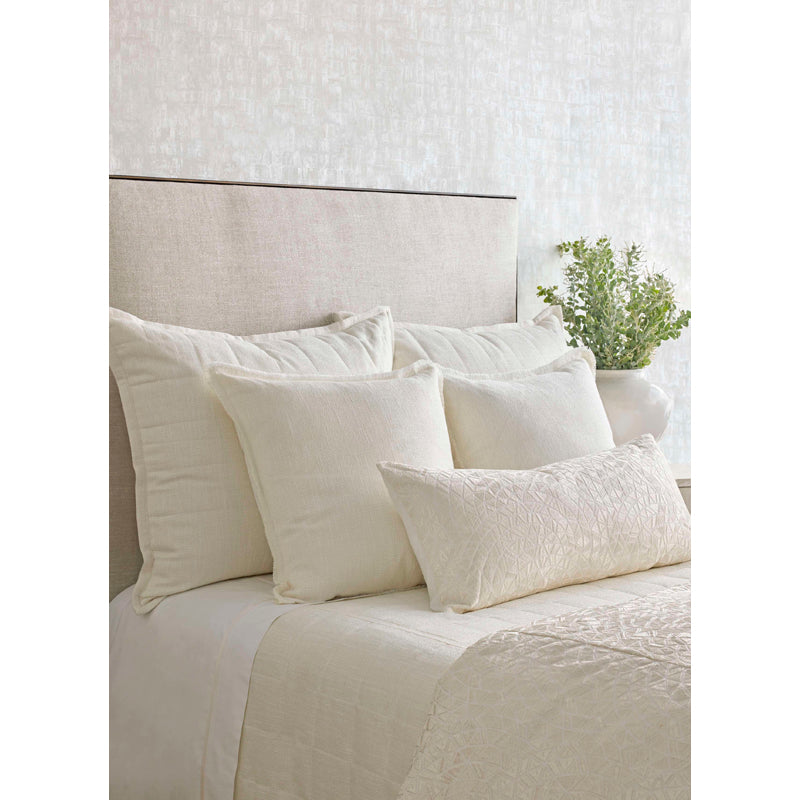 Ornament Bone/Bone Queen Duvet