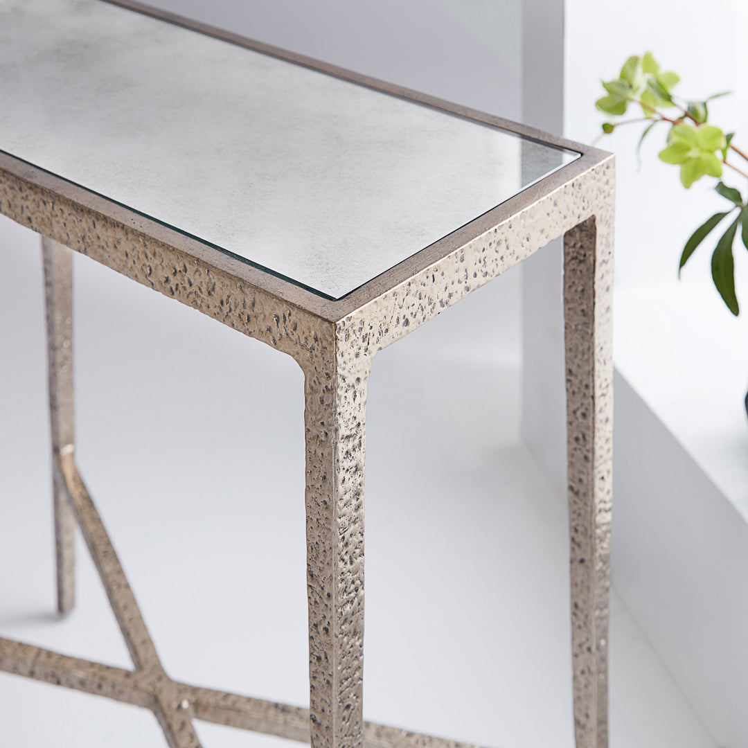 Texture Chairside-Ant. Aluminum