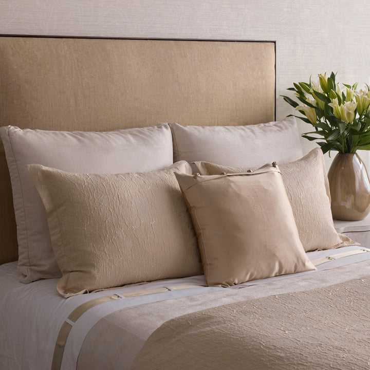 Allure Ecru Queen Duvet Set