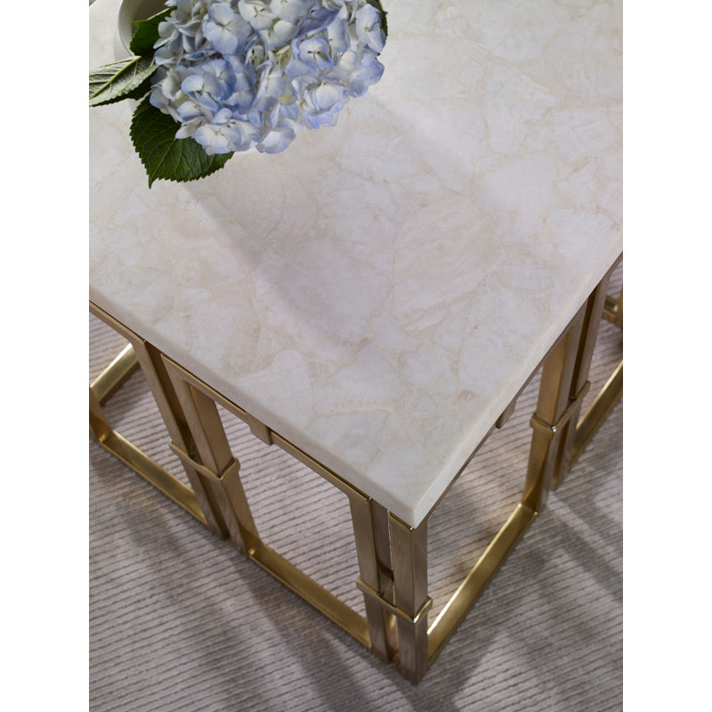 Links Chairside Table